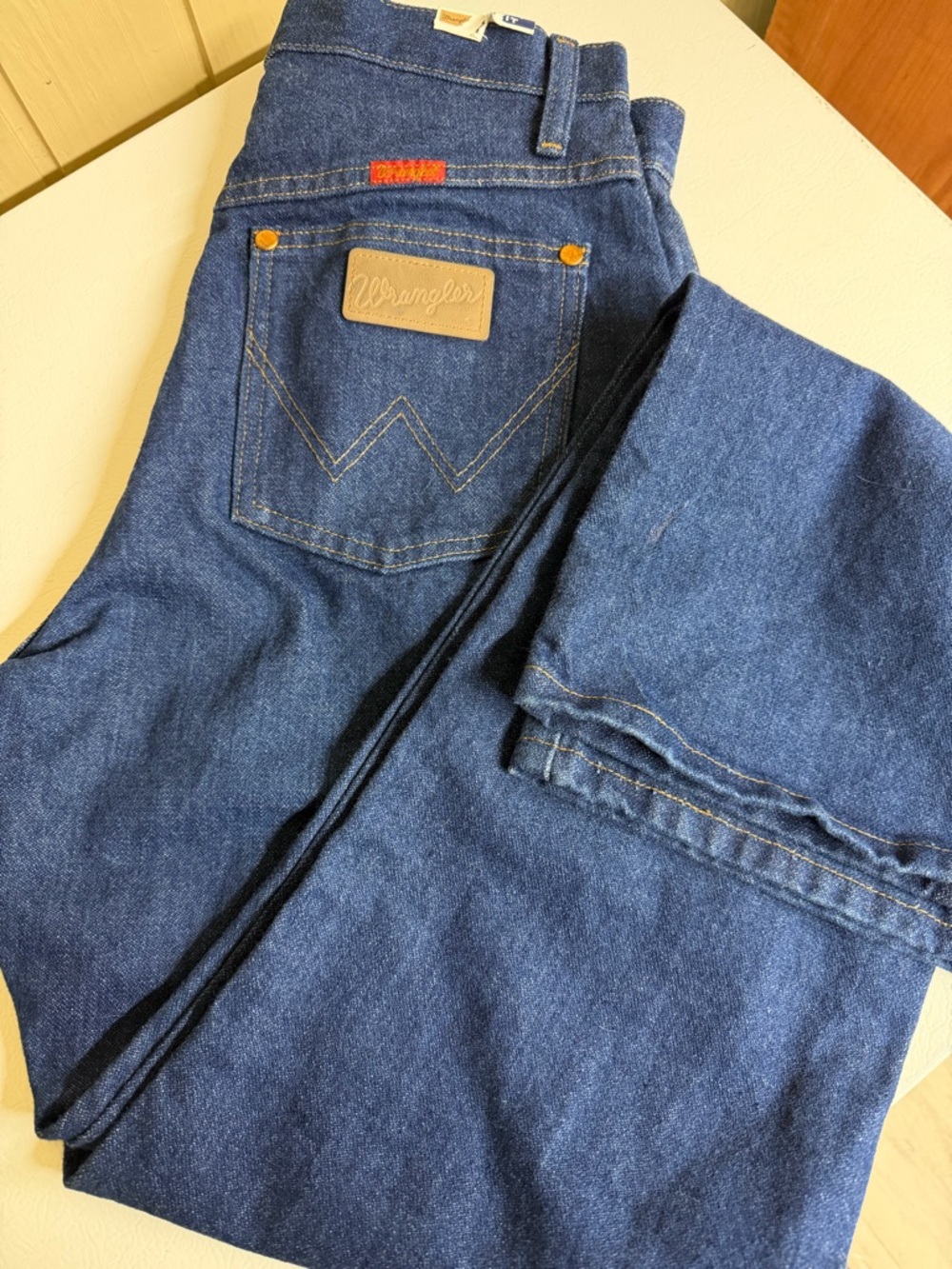 NWT Wrangler Women’s Dark Blue Bootcut Jeans